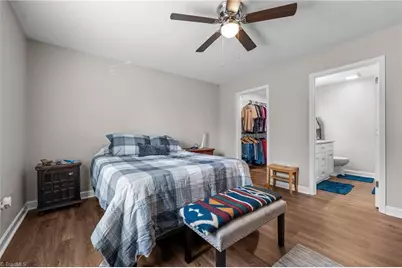 522 N Staley Street, Liberty, NC 27298 - Photo 10