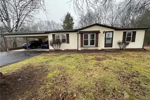 1727 Surry Ave, Mount Airy, NC 27030 - Photo 2