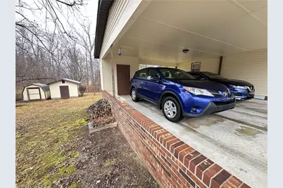 1727 Surry Avenue, Mount Airy, NC 27030 - Photo 4