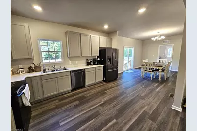 1661 King Road, Westfield, NC 27053 - Photo 4