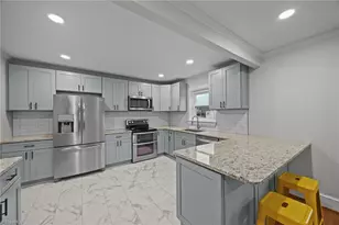 509 Country Club Dr, Burlington, NC 27215 - Photo 4