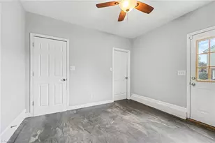 6812 Salem Quarter Rd, Belews Creek, NC 27009 - Photo 10