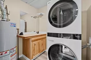 4505 Indian Wells Dr, Greensboro, NC 27406 - Photo 32