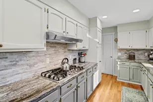 4505 Indian Wells Dr, Greensboro, NC 27406 - Photo 10