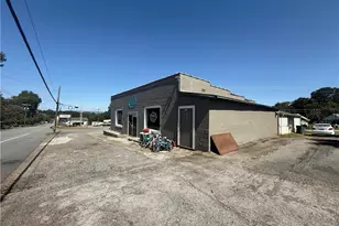 309 Main St, Jonesville, NC 28642 - Photo 10