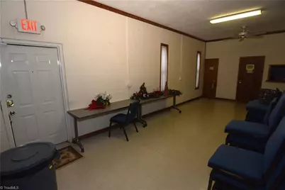 1355 Peachtree Street, Winston-Salem, NC 27107 - Photo 24