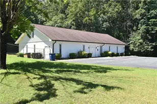 1355 Peachtree St, Winston-Salem, NC 27107 - Photo 2