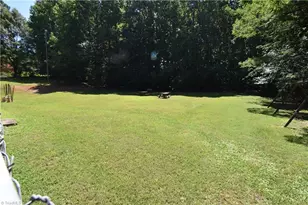 1355 Peachtree St, Winston-Salem, NC 27107 - Photo 8