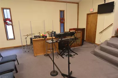 1355 Peachtree Street, Winston-Salem, NC 27107 - Photo 12