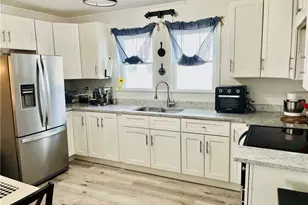 218 W Washington St, Mayodan, NC 27027 - Photo 10