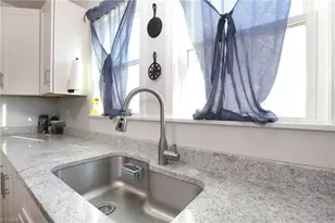 218 W Washington St, Mayodan, NC 27027 - Photo 16