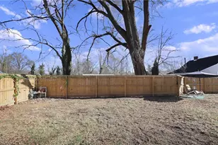 218 W Washington St, Mayodan, NC 27027 - Photo 26