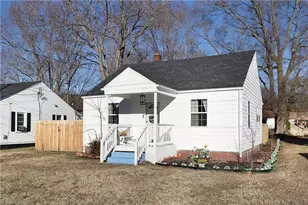 218 W Washington St, Mayodan, NC 27027 - Photo 2