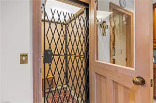 1307 Gilbrook Ct, High Point, NC 27262 - Photo 10