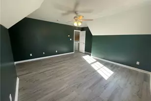 1579 Pondhaven Dr, High Point, NC 27265 - Photo 32