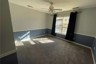 1579 Pondhaven Dr, High Point, NC 27265 - Photo 30