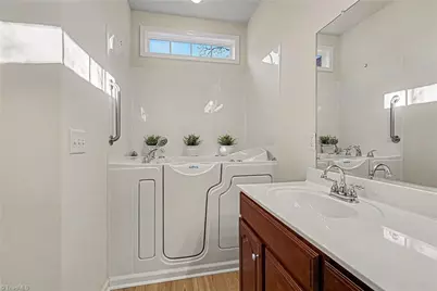 126 Heritage Hill Drive, Jamestown, NC 27282 - Photo 24