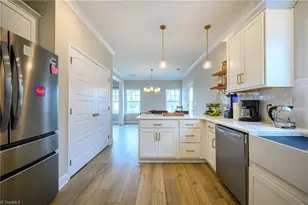 180 Greenwich Dr, Sanford, NC 27330 - Photo 12