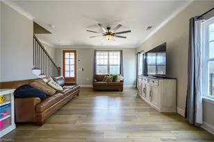 180 Greenwich Dr, Sanford, NC 27330 - Photo 6