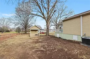 1133 E Stadium Dr, Eden, NC 27288 - Photo 24