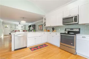 2341 Cherokee Ln, Winston-Salem, NC 27103 - Photo 12