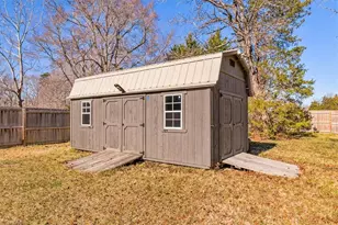 2107 Hunters Ridge Dr, Pleasant Garden, NC 27313 - Photo 26