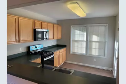 1615 Stoneshire Court, Winston-Salem, NC 27127 - Photo 6