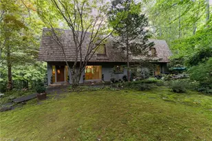 565 Knob View Dr, Winston-Salem, NC 27104 - Photo 1