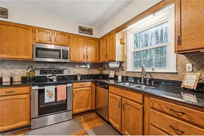 5220 Bridge Pointe Drive, Clemmons, NC 27012 - Photo 6