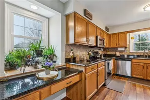 5220 Bridge Pointe Dr, Clemmons, NC 27012 - Photo 8