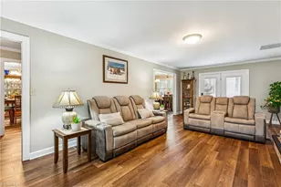 5220 Bridge Pointe Dr, Clemmons, NC 27012 - Photo 6