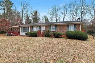 5404 Pine Level Dr, Browns Summit, NC 27214 - Photo 2