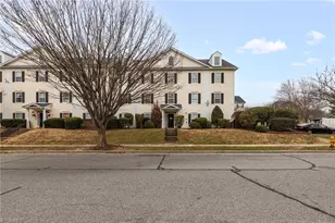 2204 Mc Connell Dr, Kernersville, NC 27284 - Photo 2