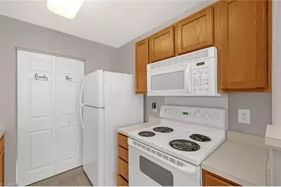2204 McConnell Drive, Kernersville, NC 27284 - Photo 12