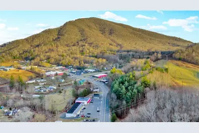 900 US Highway 221 Bus, West Jefferson, NC 28694 - Photo 40