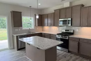 1324 Dandridge Dr, Kernersville, NC 27284 - Photo 10