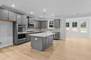 8605 Lemur Ln, Summerfield, NC 27358 - Photo 8