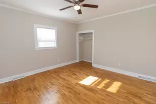 925 Lincoln St, Eden, NC 27288 - Photo 16