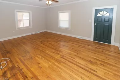 925 Lincoln Street, Eden, NC 27288 - Photo 8