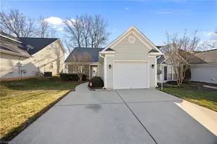 4440 River Forest Ln, Greensboro, NC 27409 - Photo 2