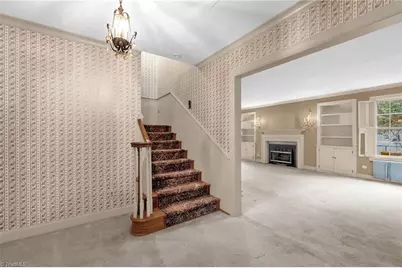 505 Salisbury Street, Kernersville, NC 27284 - Photo 4