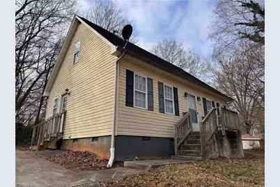 558 Chandler Street, Winston-Salem, NC 27101 - Photo 2