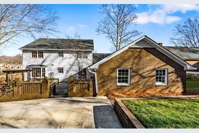 1005 Westminster Drive, Greensboro, NC 27410 - Photo 44