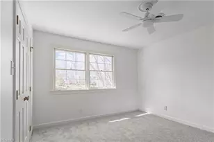 1005 Westminster Dr, Greensboro, NC 27410 - Photo 28