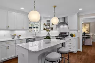 1005 Westminster Dr, Greensboro, NC 27410 - Photo 8