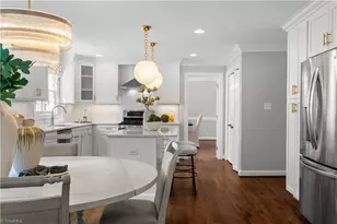 1005 Westminster Dr, Greensboro, NC 27410 - Photo 10