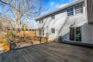 1005 Westminster Dr, Greensboro, NC 27410 - Photo 40