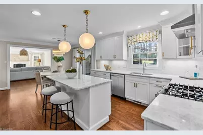 1005 Westminster Drive, Greensboro, NC 27410 - Photo 10