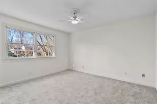 1005 Westminster Dr, Greensboro, NC 27410 - Photo 38