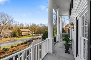 1005 Westminster Dr, Greensboro, NC 27410 - Photo 6